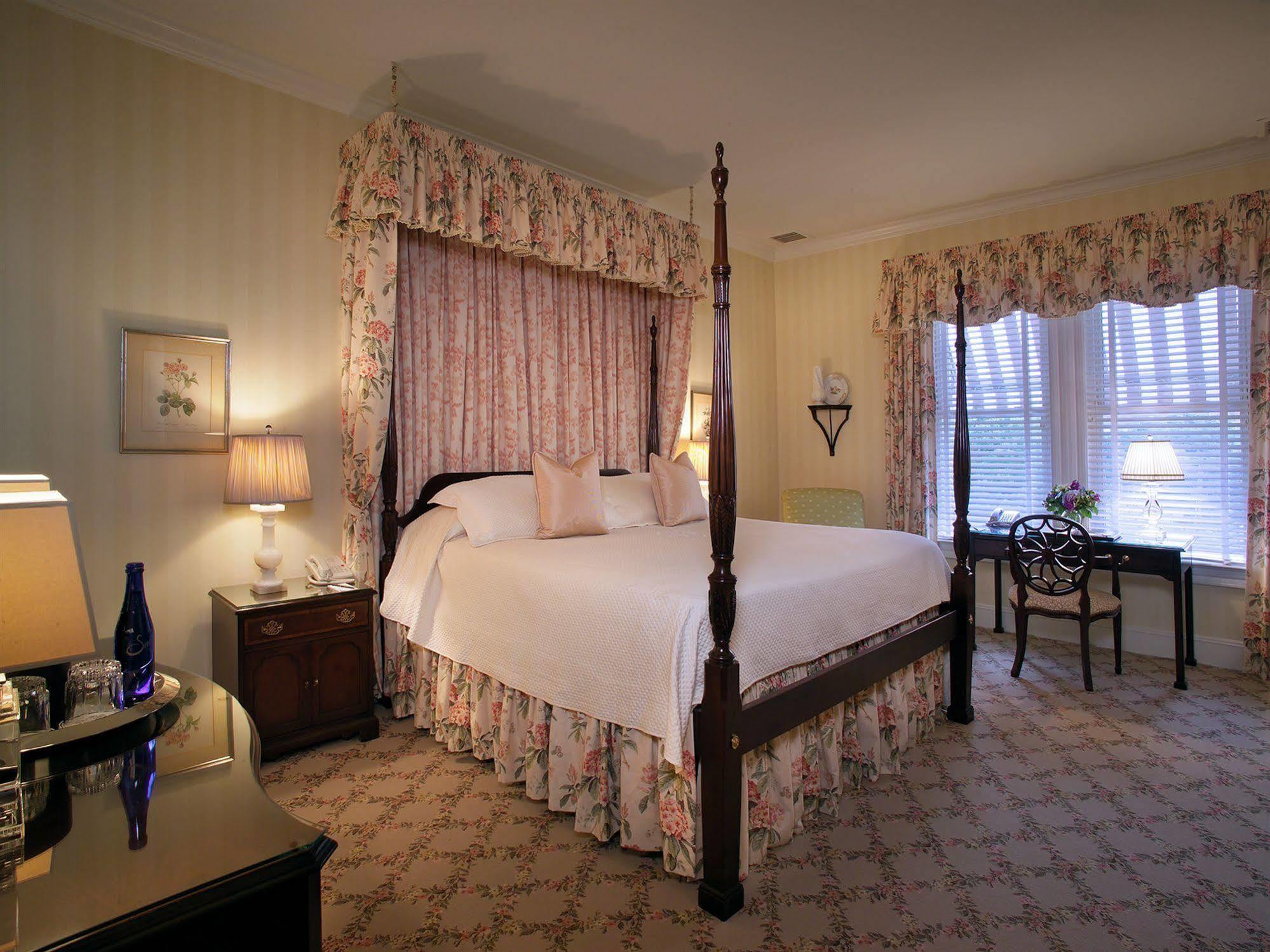 The Bernards Inn Bernardsville ภายนอก รูปภาพ
